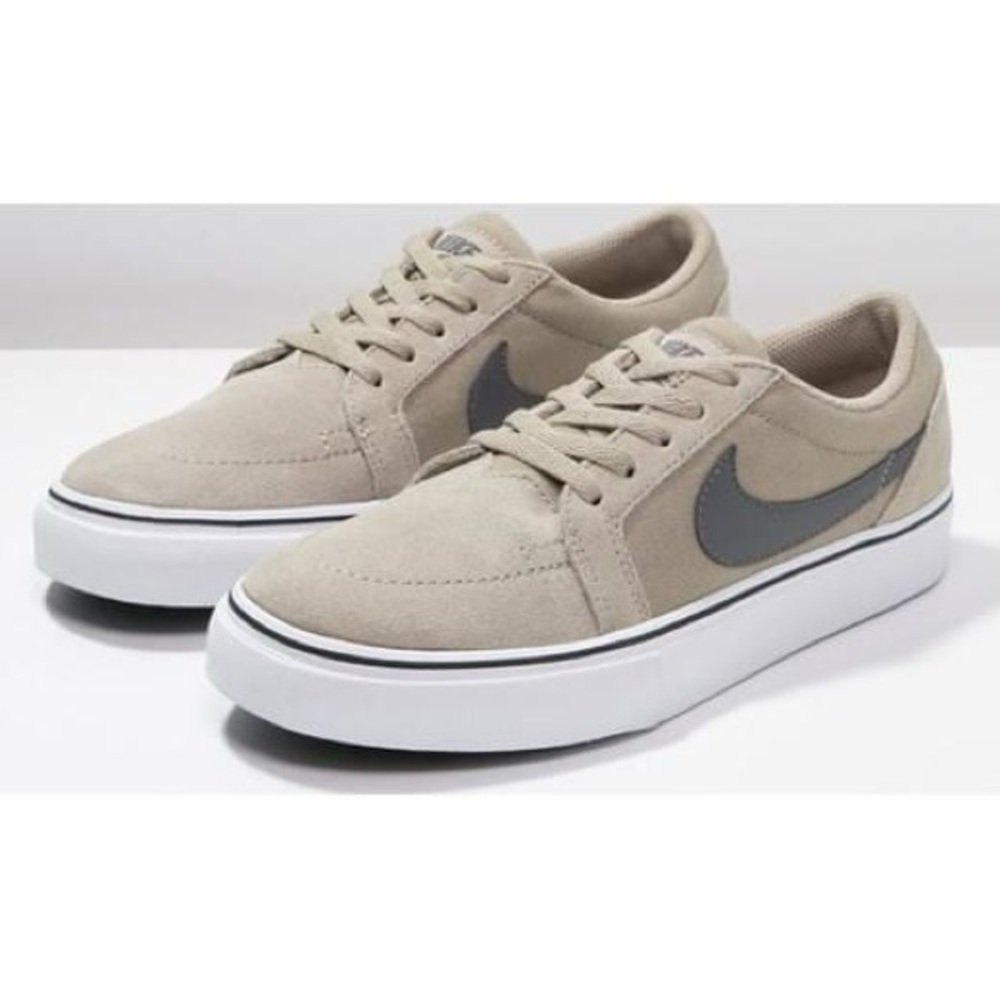 Nike SB Satire II Sneakers 12.5